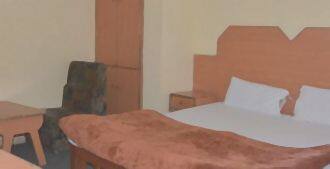 Hotel Gujrat Palace, Ratlam 2